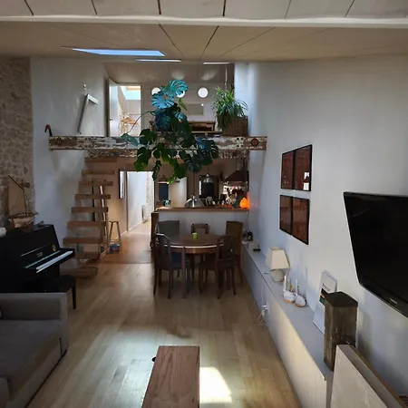 Les Dames Apartamento